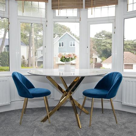 Beach Apartment In Sandbanks Poole Esterno foto