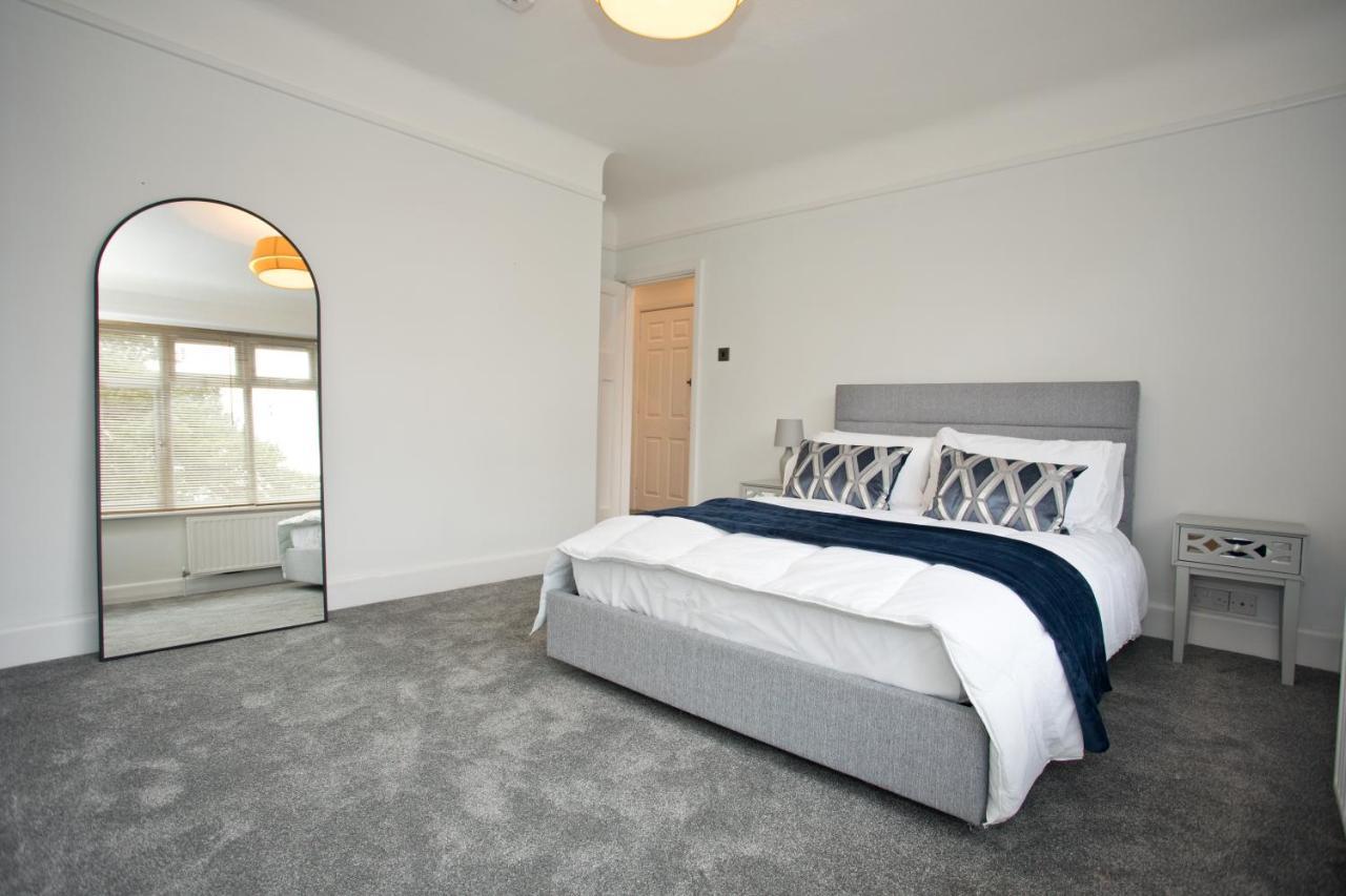 Beach Apartment In Sandbanks Poole Esterno foto